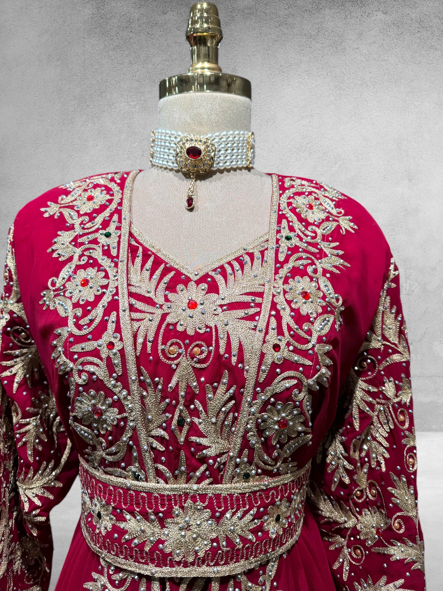 Caftan Rouge Nesma  Brodé