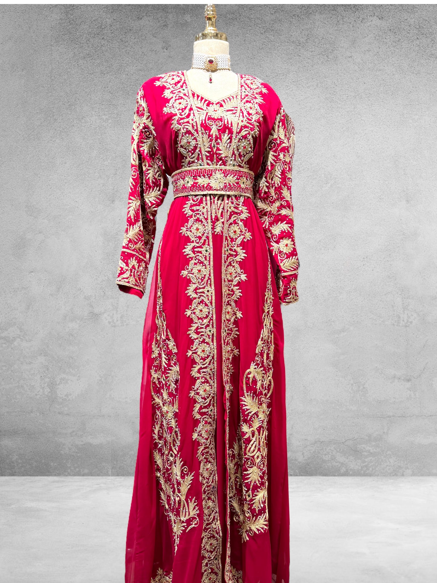 Caftan Rouge Nesma  Brodé