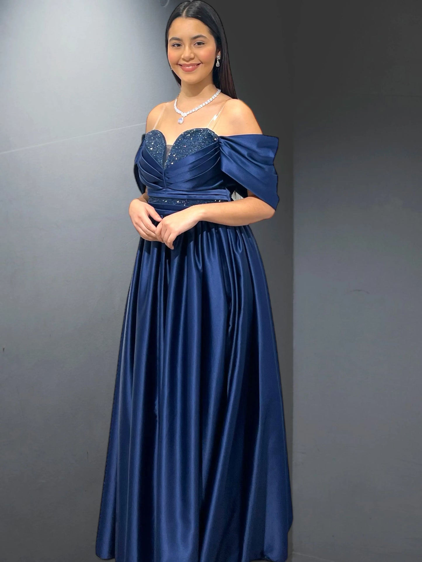 Robe de Soirée 'Rennes' en Satin - AmirCouture - AmirCouture 