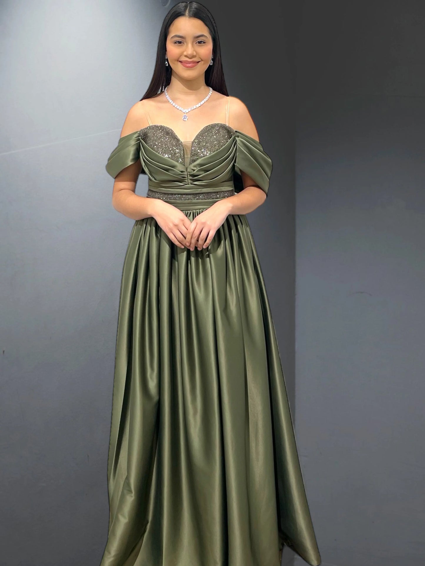 Robe de Soirée 'Rennes' en Satin - AmirCouture - AmirCouture 